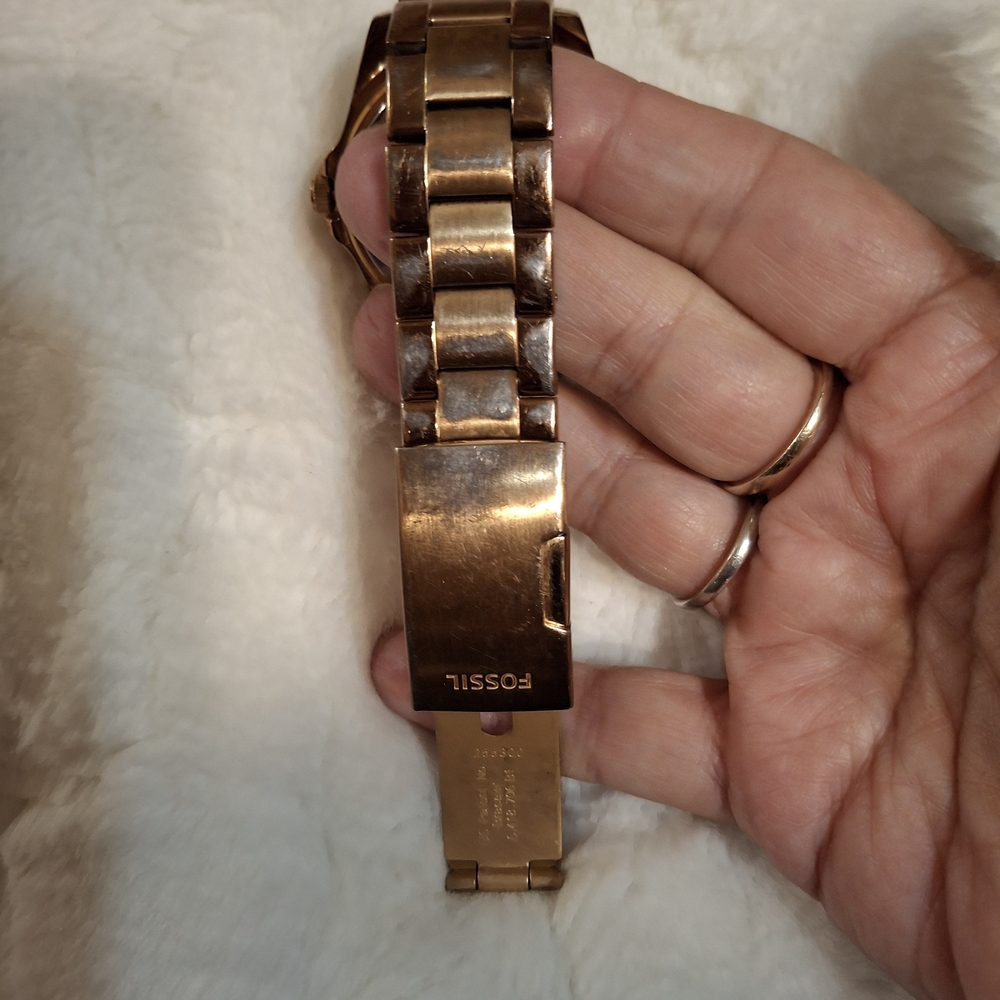 Fossil Riley Women's Rose Gold Watch - Picture 9 of 10
